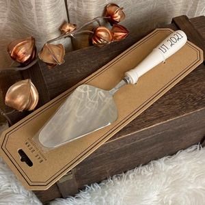 RAE DUNN WEDDING BRIDE ENGAGEMENT CAKE 2021 NEW HTF RD